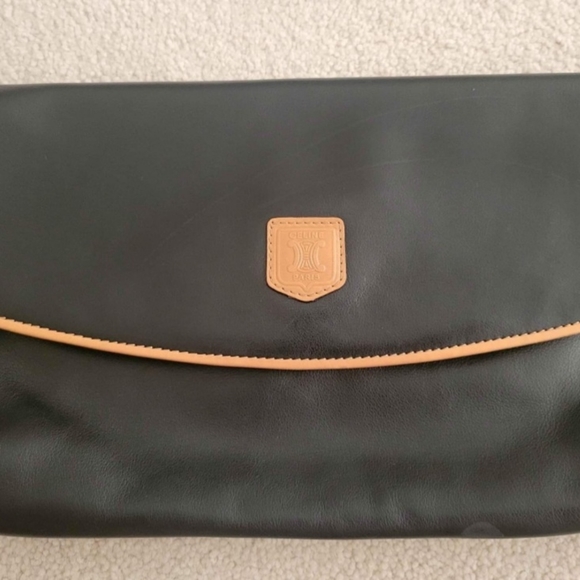 Black leather authentic Celine clutch - Picture 9 of 9